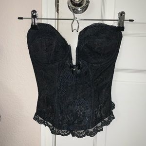 Sexy black lace bustier🦇🖤